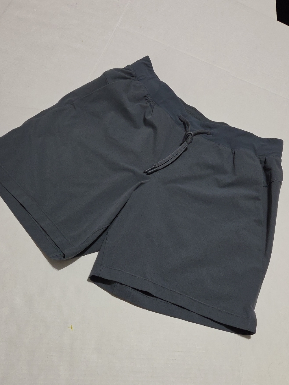 lululemon athletica Men's Charcoal Drawstring Performance Shorts